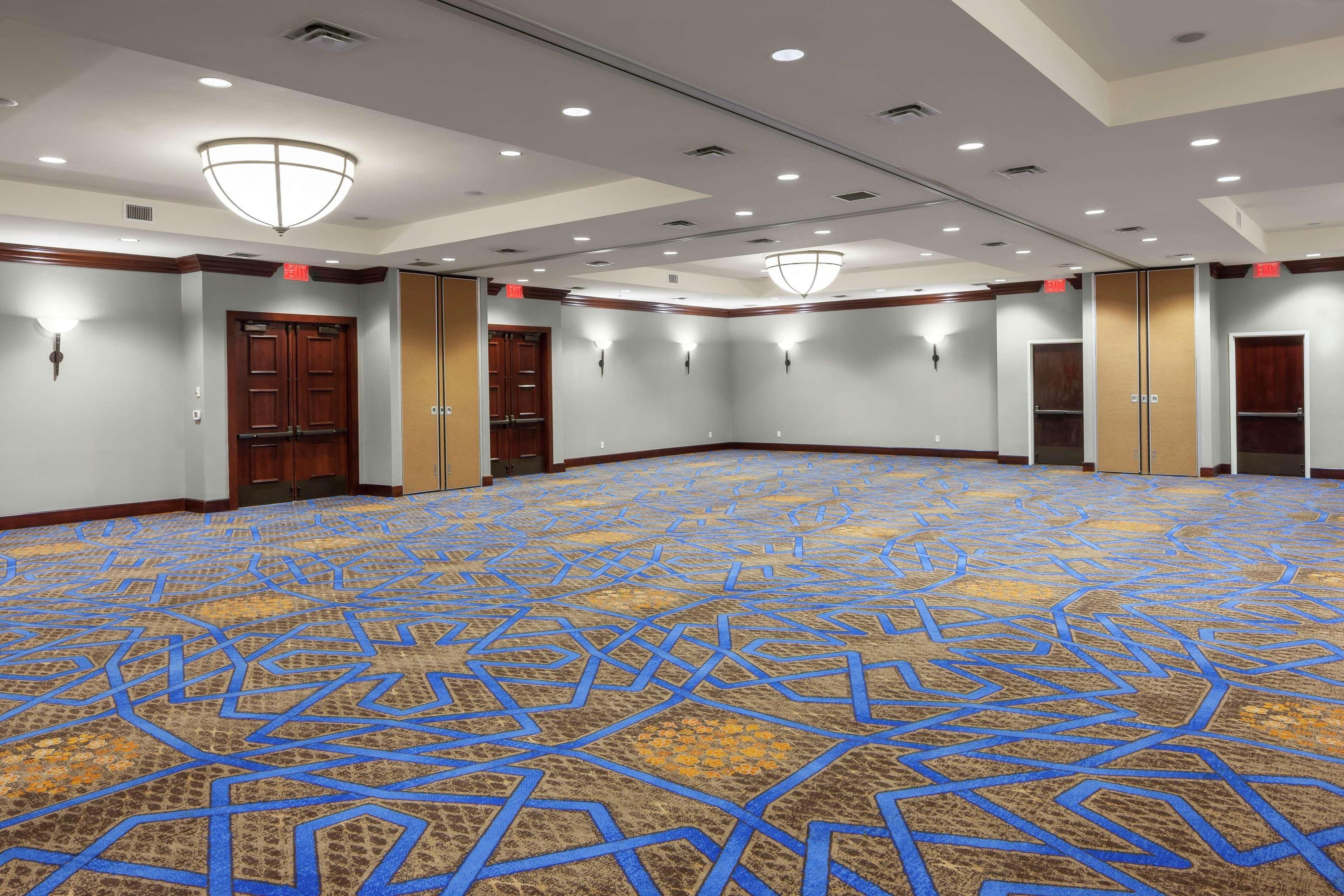 Hilton Waco Hotel Екстериор снимка
