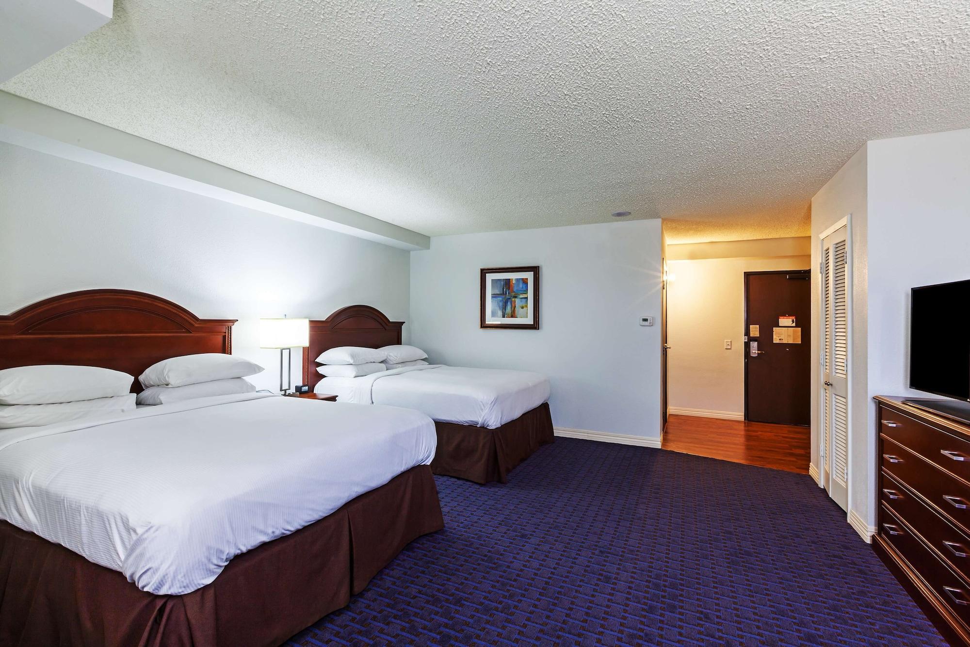 Hilton Waco Hotel Екстериор снимка