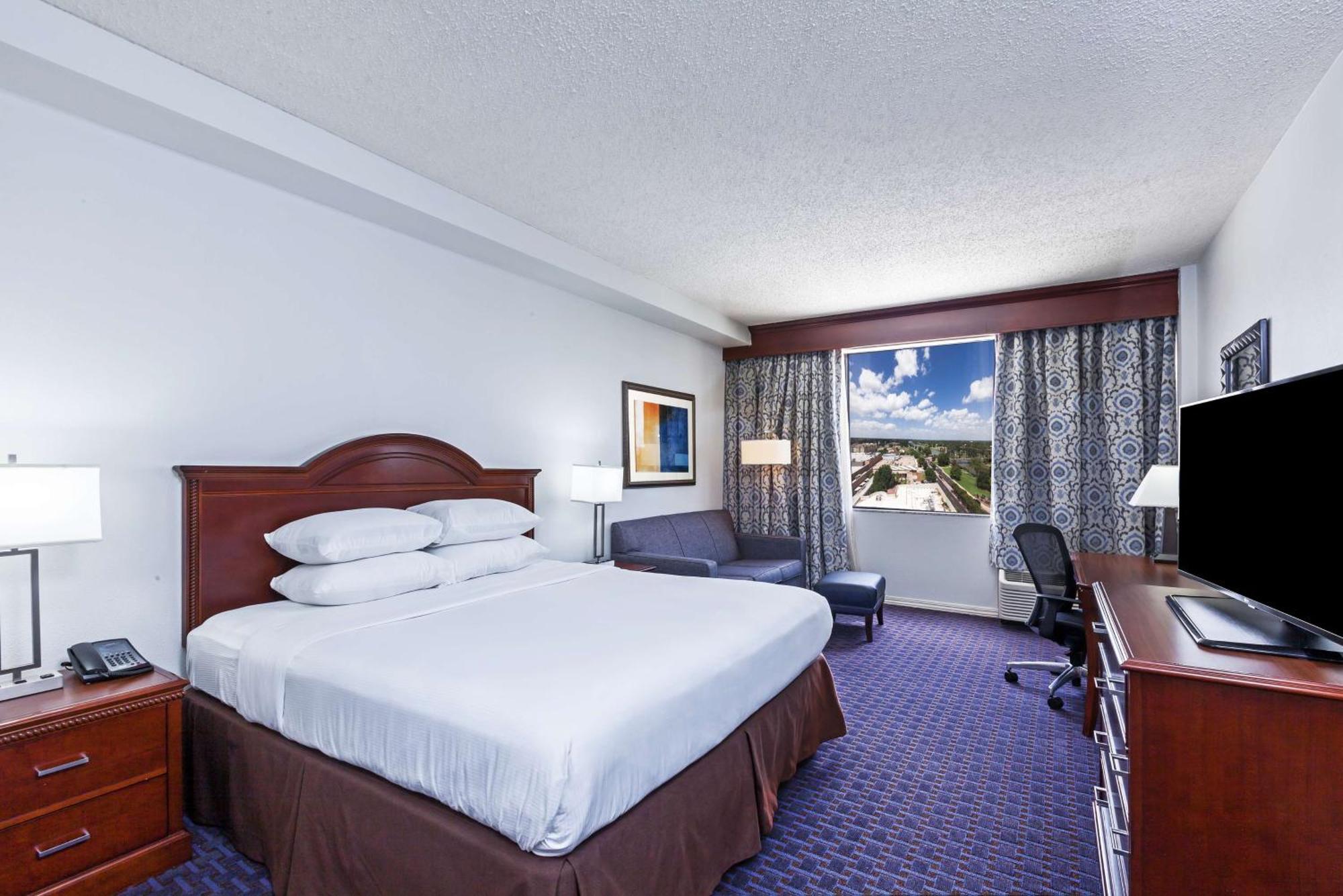 Hilton Waco Hotel Екстериор снимка