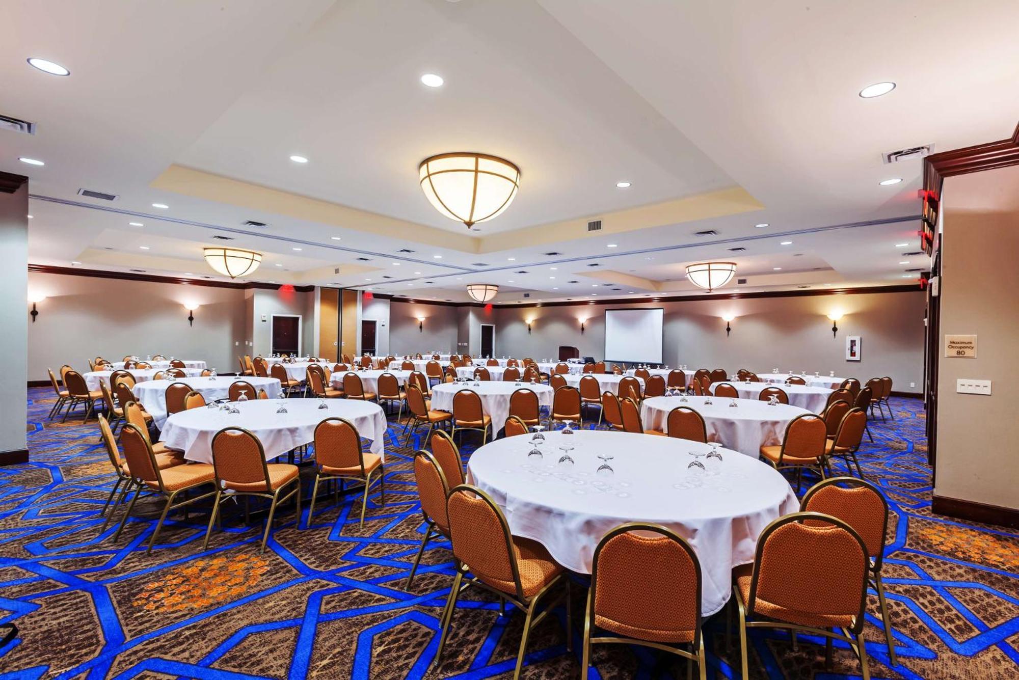 Hilton Waco Hotel Екстериор снимка